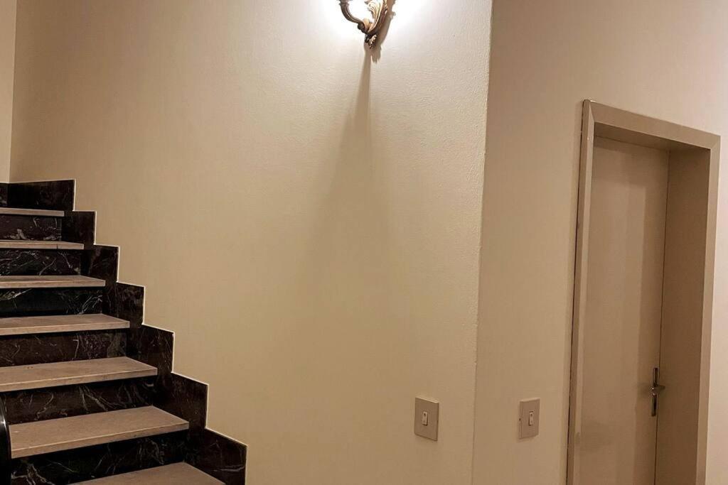 דירות ראבנה Casa Anna מראה חיצוני תמונה